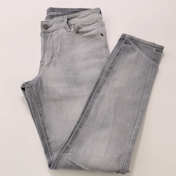 Old Navy Faded Gray Rockstar Jeans Size 6 - Picture 2 of 10